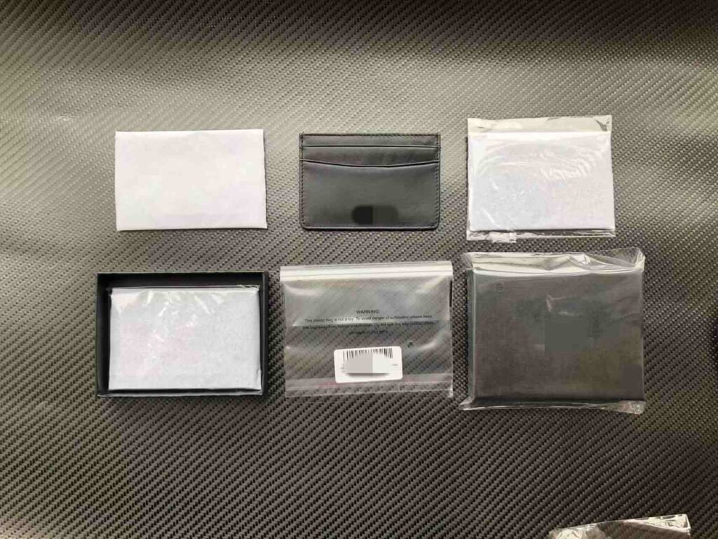 corporate leather gifts packaging — custom logo card holder in premium gift box by Solton Leather