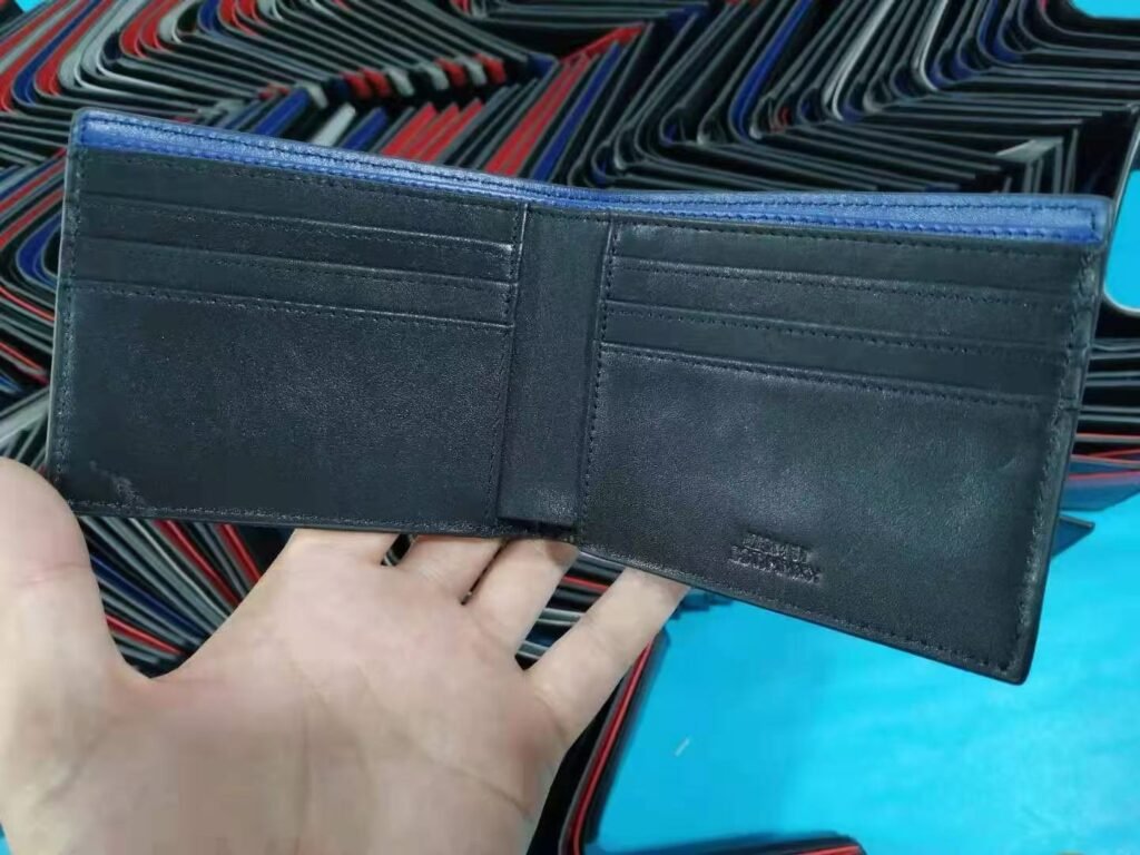 Custom Leather Wallet Manufacturer 9 Leather wallet quality control inspection of stitching, edges and card slots